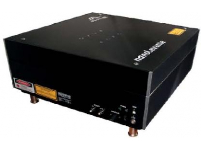 納秒光參量振蕩器（OPO）