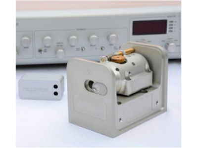 外腔可調(diào)諧半導(dǎo)體激光器